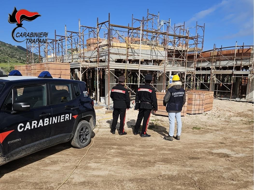 Immagine articolo: Carabinieri del Nucleo Ispettorato del Lavoro denunciano 4 persone a vario titolo Immagine articolo: Carabinieri del Nucleo Ispettorato del Lavoro denunciano 4 persone a vario titolo