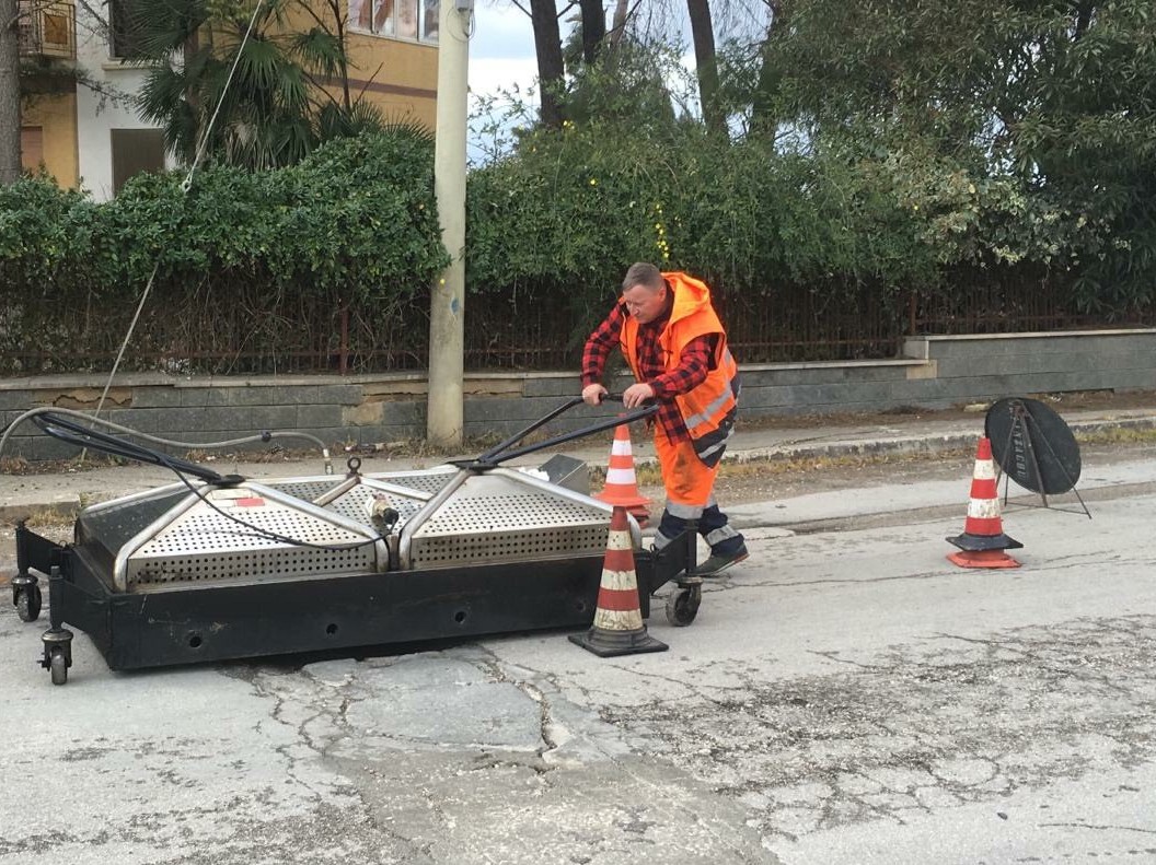 Immagine articolo: Partanna, via alla riparazione delle buche. Lavori per oltre 12 Mila Euro Immagine articolo: Partanna, via alla riparazione delle buche. Lavori per oltre 12 Mila Euro