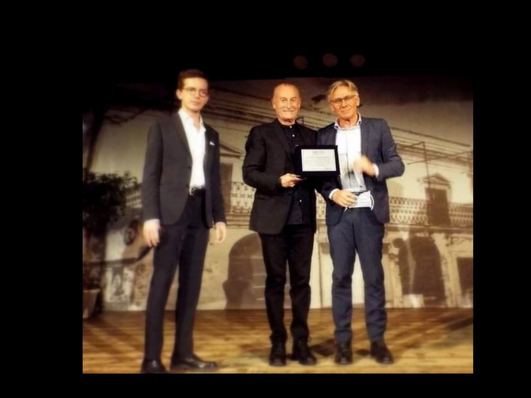 Immagine articolo: Si è svolta lo scorso 3 ottobre la consegna del Premio Inikon attribuito a personalità che si sono distinte nella promozione della cultura Immagine articolo: Si è svolta lo scorso 3 ottobre la consegna del Premio Inikon attribuito a personalità che si sono distinte nella promozione della cultura