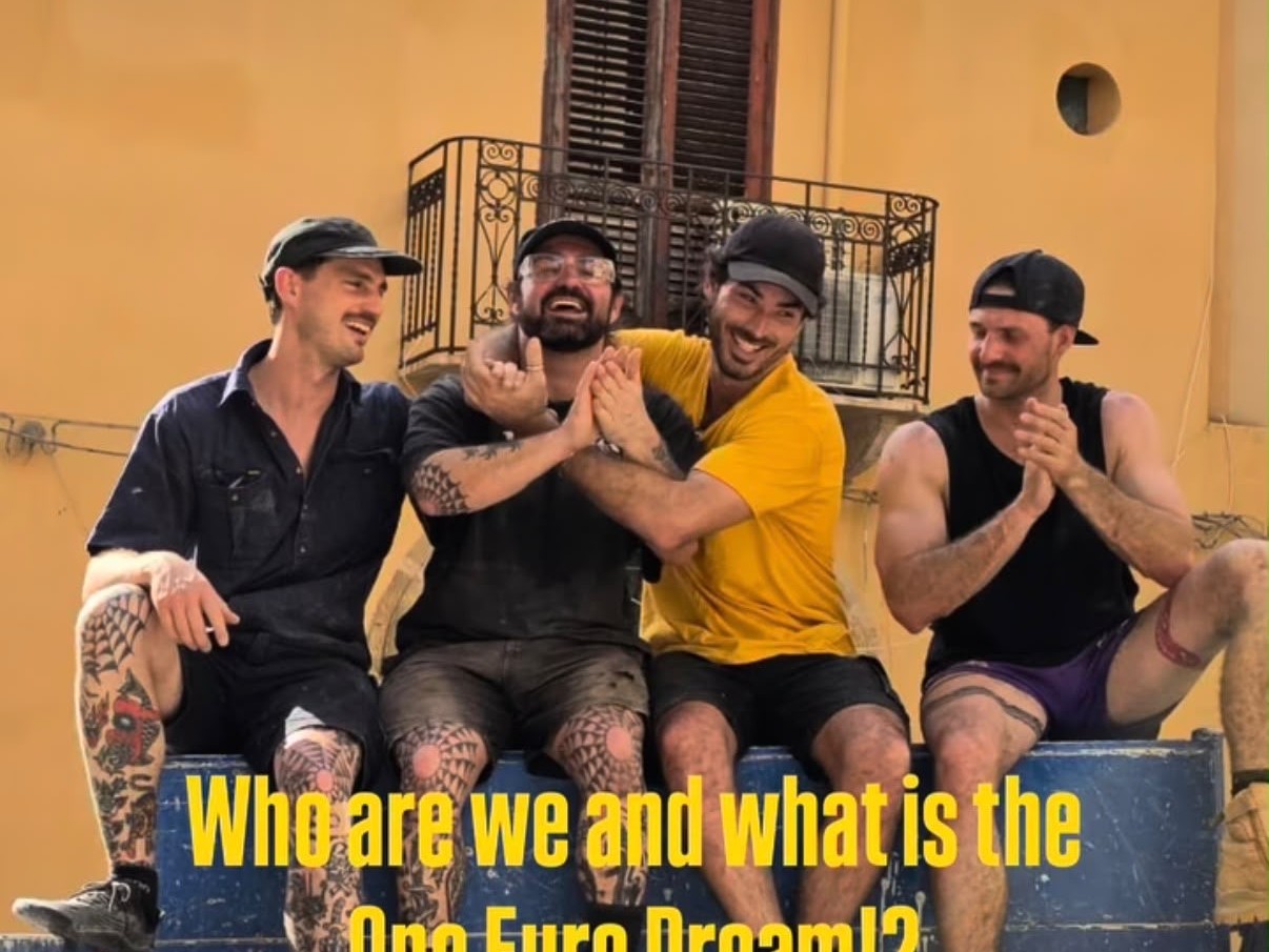 Immagine articolo: Dall’Australia a Salemi per ricominciare: quattro amici comprano casa a un euro