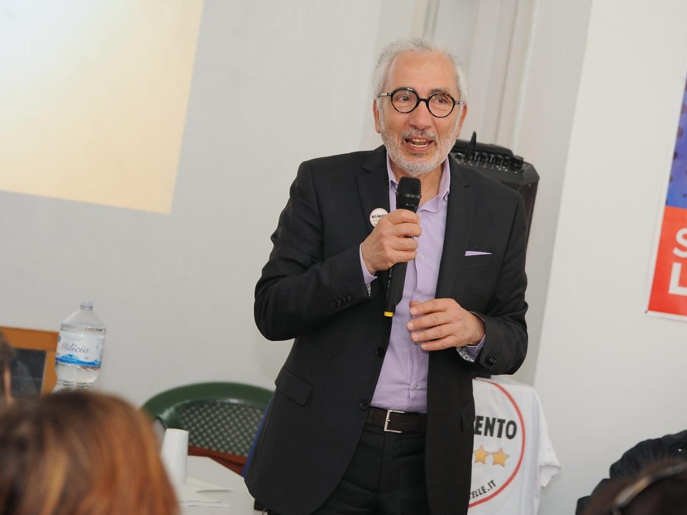 Immagine articolo: Svelata la Giunta 5 Stelle del candidato Alfano. Ecco i possibili Assessori e i nomi candidati al Consiglio Comunale Immagine articolo: Svelata la Giunta 5 Stelle del candidato Alfano. Ecco i possibili Assessori e i nomi candidati al Consiglio Comunale
