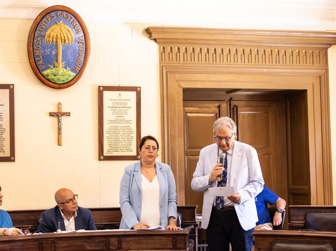 Immagine articolo: Convocato il 31 ottobre il Consiglio Comunale, all'O.d.G approvazione sedute precedenti e riconoscimenti debiti fuori bilancio Immagine articolo: Convocato il 31 ottobre il Consiglio Comunale, all'O.d.G approvazione sedute precedenti e riconoscimenti debiti fuori bilancio