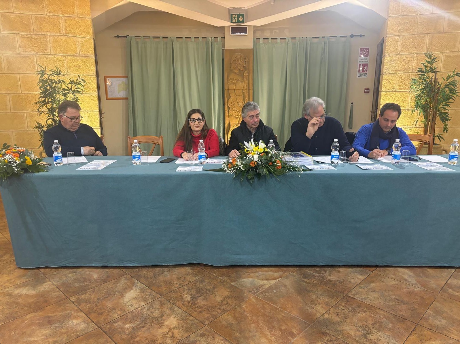 Immagine articolo: Interessante incontro Amministrazione e Albergatori per il futuro del turismo a Marinella di Selinunte Immagine articolo: Interessante incontro Amministrazione e Albergatori per il futuro del turismo a Marinella di Selinunte