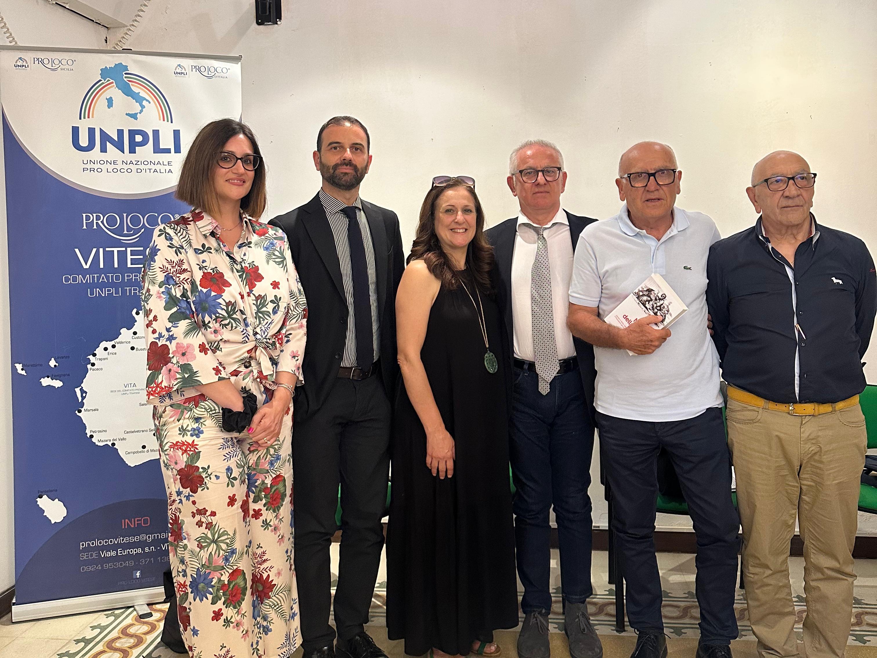 Immagine articolo: Vita, serata di memoria e denuncia civile, presentato il libro “Nascita della mafia” di Salvatore Mugno Immagine articolo: Vita, serata di memoria e denuncia civile, presentato il libro “Nascita della mafia” di Salvatore Mugno