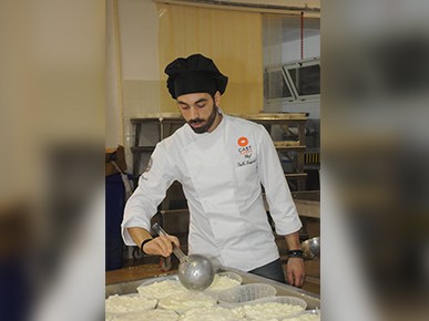 Immagine articolo: La ricotta di pecora tra ricette, passione e un libro che ne svela i 'segreti' grazie allo chef Francesco Gallo Immagine articolo: La ricotta di pecora tra ricette, passione e un libro che ne svela i 'segreti' grazie allo chef Francesco Gallo