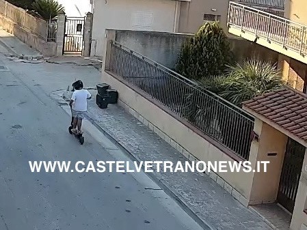 Immagine articolo: Castelvetrano, residenti di via Leonardo Sciascia segnalano problemi di sicurezza e viabilità