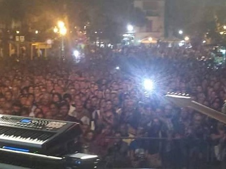 Immagine articolo: Partanna "invasa" per la Notte bianca. Ron a messa alla Madonna della Libera Immagine articolo: Partanna "invasa" per la Notte bianca. Ron a messa alla Madonna della Libera