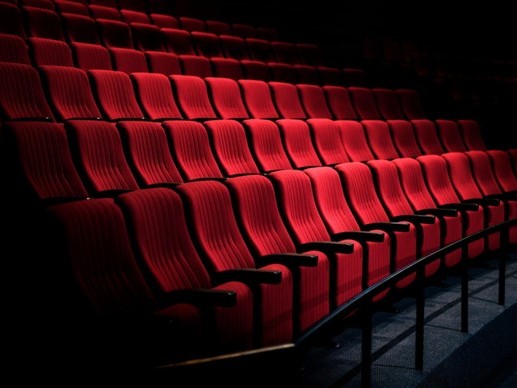 Immagine articolo: Come cambia l'intrattenimento, l’evoluzione tra tradizione locale e nuove forme digitali Immagine articolo: Come cambia l'intrattenimento, l’evoluzione tra tradizione locale e nuove forme digitali