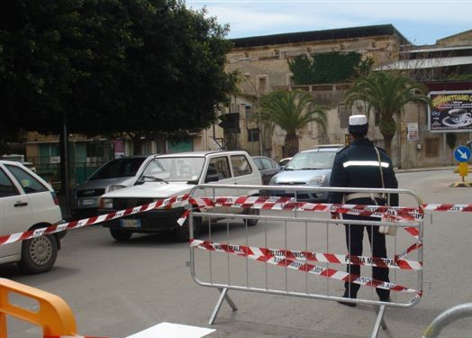 Immagine articolo: Il lettore scrive: "Occorre regolamentare il viale Roma. Si ritorni alla civiltà" Immagine articolo: Il lettore scrive: "Occorre regolamentare il viale Roma. Si ritorni alla civiltà"