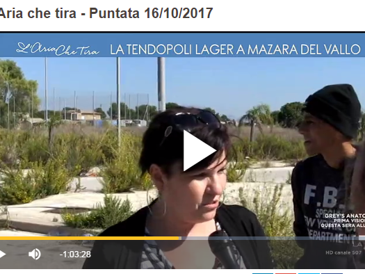 Immagine articolo: (VIDEO) Le telecamere di LA7 a Campobello nella tendopoli di C. da Erbe Bianche. Stamane il servizio in onda