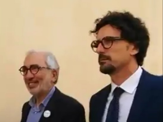 Immagine articolo: CVetrano, il Ministro alle Infrastrutture Toninelli fa visita al candidato 5 Stelle Enzo Alfano
