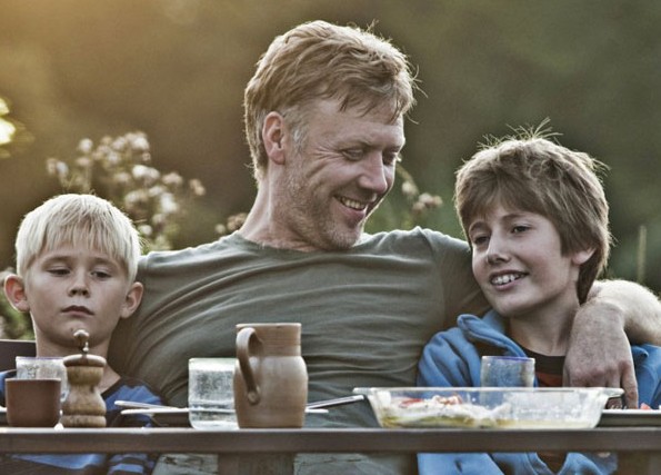 Una scena del film &quot;In un mondo migliore&quot;