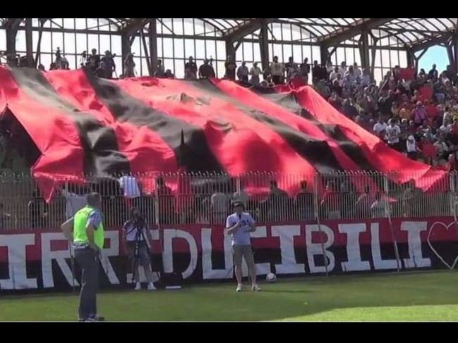 Immagine articolo: Cresce l'attesa per Folgore - Kamarat al Paolo Marino. Appello ai tifosi rossoneri