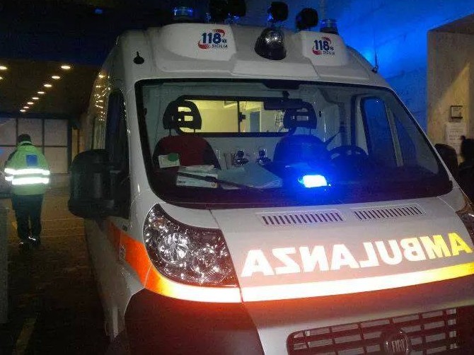 Immagine articolo: Marinella, lite per futili motivi finisce nel sangue: un ferito 