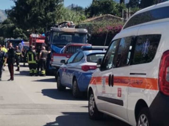 Immagine articolo: Tragedia a Casteldaccia, muoiono 5 operai. Il governatore Schifani: "Dolore profondo"
