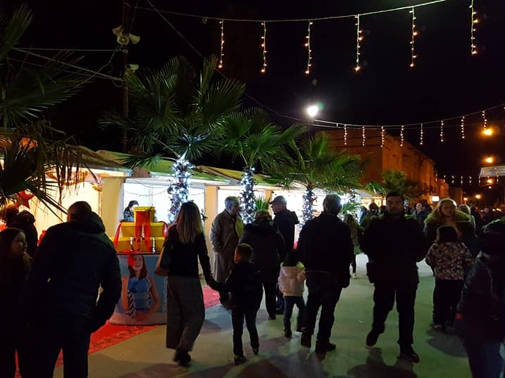 Immagine articolo: Campobello, ai “Mercatini di Natale” LOL, OLAF, Paperino e Peppa Pig. Domenica il concerto diretto dal maestro Cutrona 
