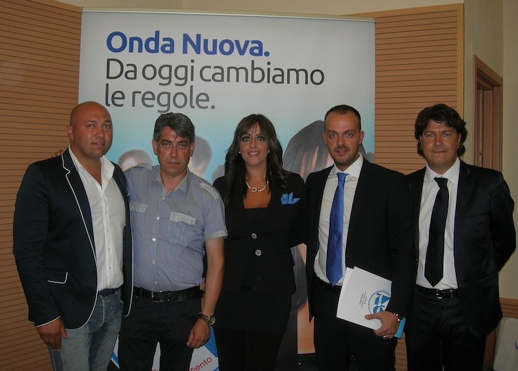 Da sin: Francesco Foggia, Filippo Gabriele, Doriana Licata, Aldo Licata e Davide Titone, durante la conferenza stampa di presentazione del Movimento Onda Nuova