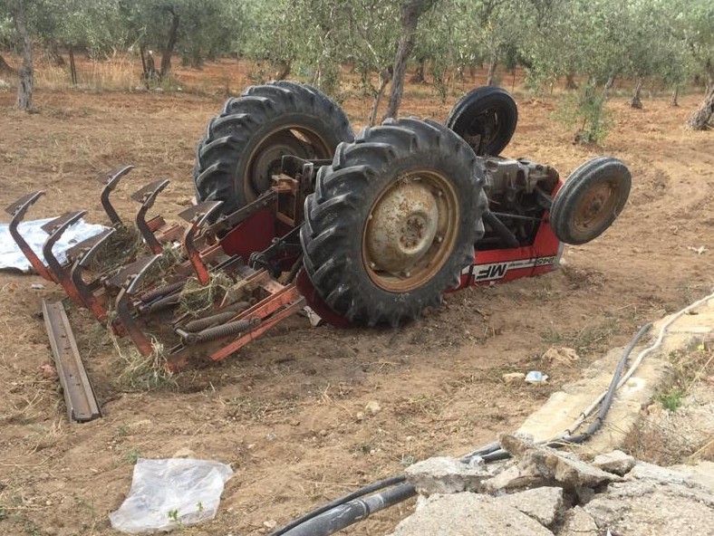 Immagine articolo: Agricoltore di 62 anni perde la vita sotto il suo trattore. Morto un uomo a Menfi Immagine articolo: Agricoltore di 62 anni perde la vita sotto il suo trattore. Morto un uomo a Menfi