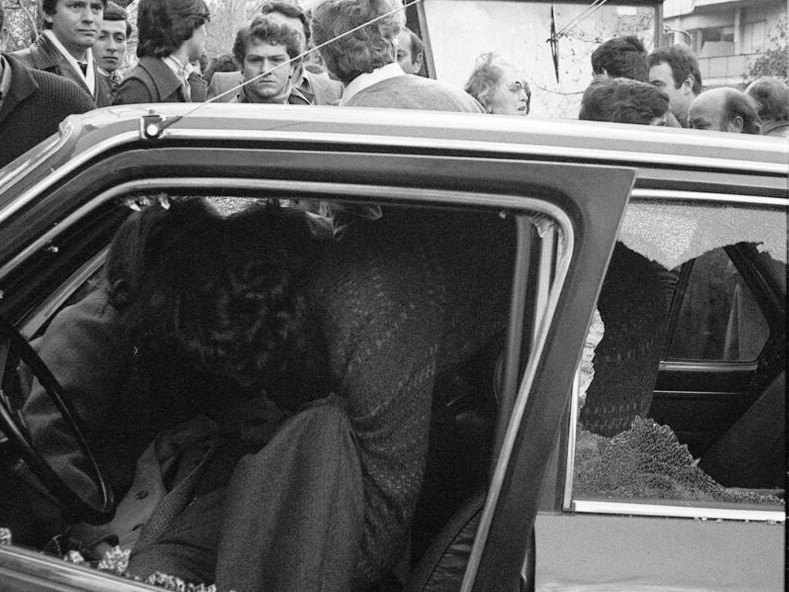 Immagine articolo: Omicidio Mattarella, arrestato dopo 45 anni ex Prefetto per depistaggio 