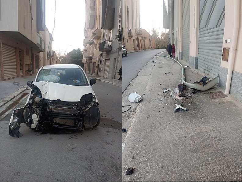 Immagine articolo: Salemi, schianto nella notte e tragedia sfiorata, auto contro un palo della luce. Ferite lievi per le donne a bordo Immagine articolo: Salemi, schianto nella notte e tragedia sfiorata, auto contro un palo della luce. Ferite lievi per le donne a bordo