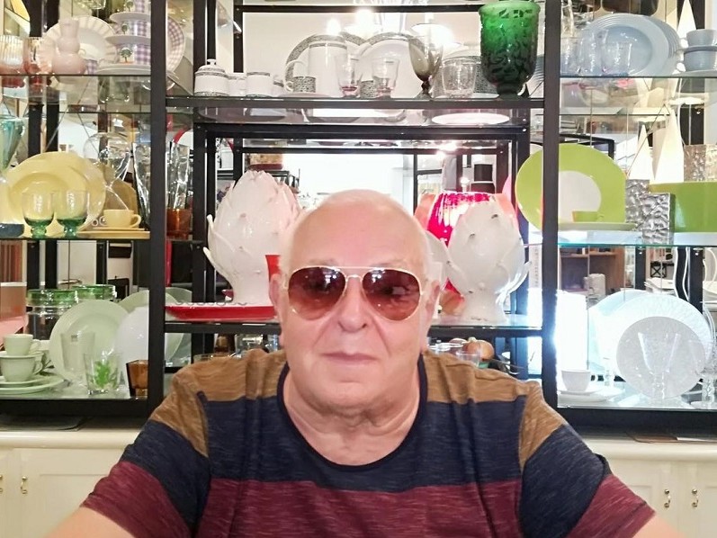 Immagine articolo: Addio a Enzo Militello, garbato e stimato commerciante castelvetranese 