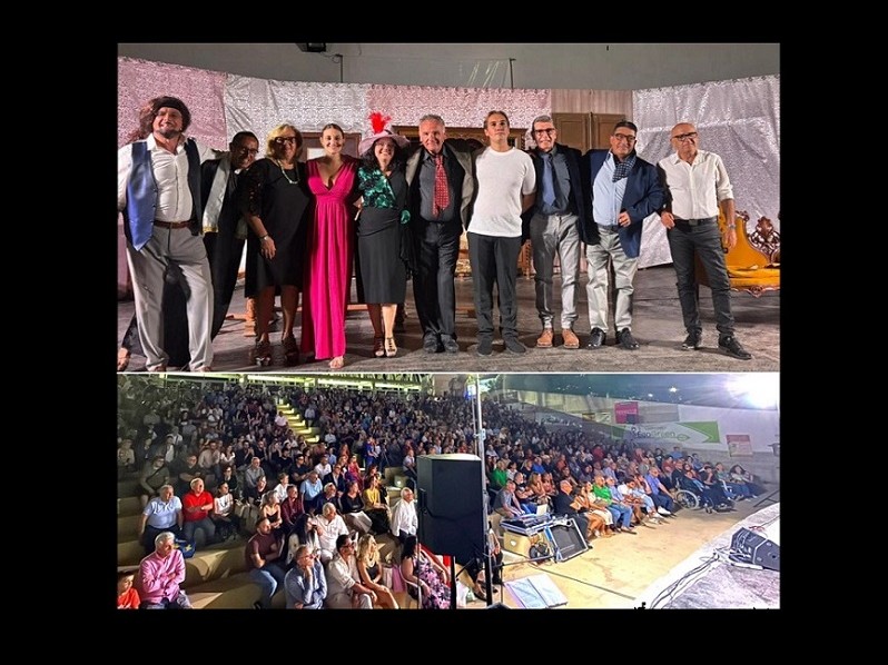 Immagine articolo: Successo di pubblico per "Lu Catechismu". Teatro sold-out ed emozioni per il ricordo di Peppe Basile e non solo Immagine articolo: Successo di pubblico per "Lu Catechismu". Teatro sold-out ed emozioni per il ricordo di Peppe Basile e non solo