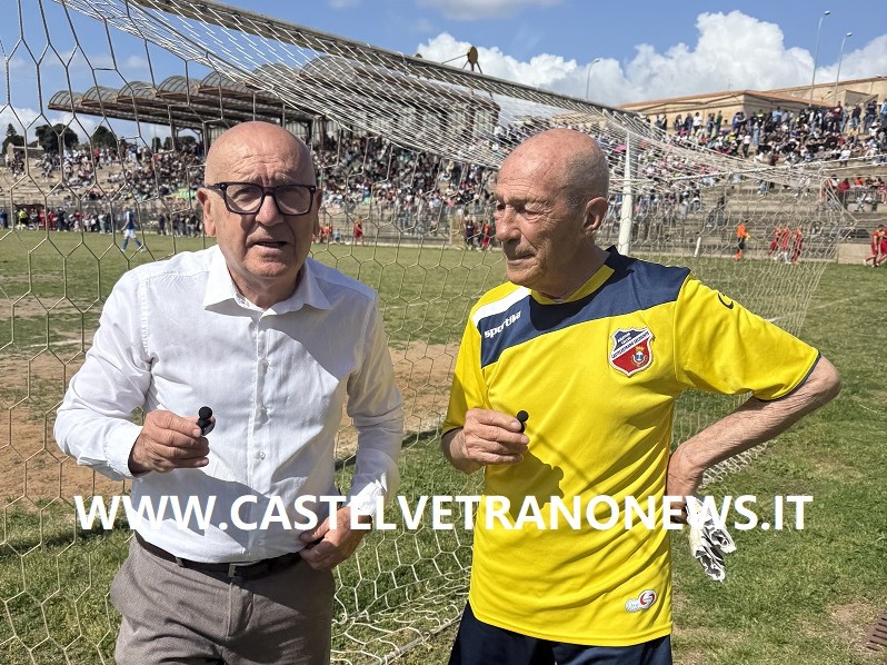 Immagine articolo: (VIDEO) Nino Ignoto, il 78enne castelvetranese che non ha perso la voglia di parare Immagine articolo: (VIDEO) Nino Ignoto, il 78enne castelvetranese che non ha perso la voglia di parare
