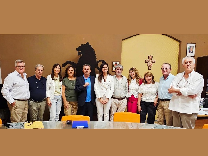 Immagine articolo: Santa Margherita di Belice, apre lo Sportello IACP: assistenza ai cittadini per le pratiche degli alloggi popolari Immagine articolo: Santa Margherita di Belice, apre lo Sportello IACP: assistenza ai cittadini per le pratiche degli alloggi popolari