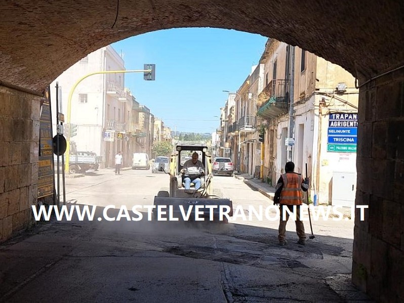Immagine articolo: Il lettore scrive, via Partanna tra cantieri, polvere e traffico: “Residenti esasperati”