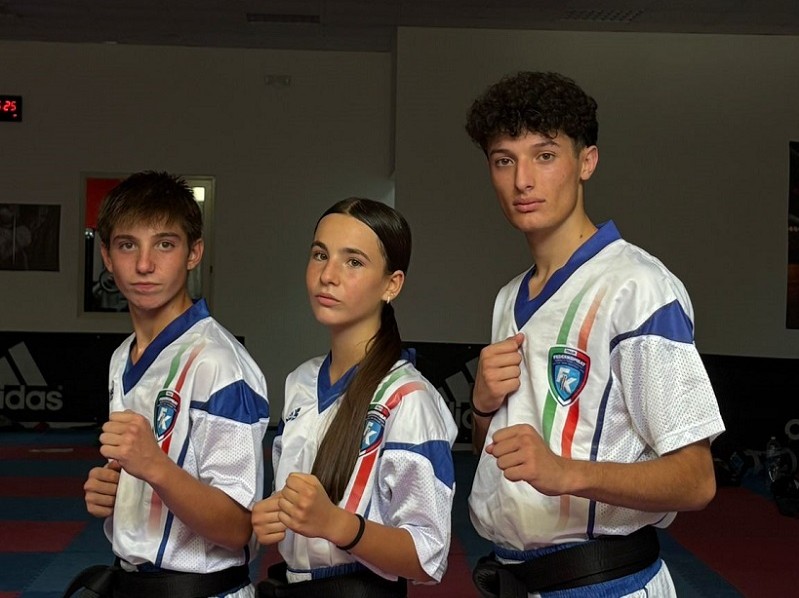 Immagine articolo: Tre atleti castelvetranesi del Team Marino Sicily ai Campionati Europei di Kickboxing Immagine articolo: Tre atleti castelvetranesi del Team Marino Sicily ai Campionati Europei di Kickboxing