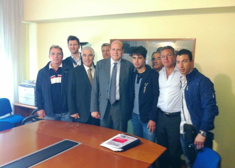 Immagine articolo: Incontro sulla Massofisioterapia. Presente l'Ass. Massimo Russo e l'On. Li Causi Immagine articolo: Incontro sulla Massofisioterapia. Presente l'Ass. Massimo Russo e l'On. Li Causi