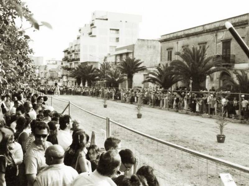 Immagine articolo: La Festa di San Giovanni tra storia e tradizione. Una volta si celebrava il 29 agosto Immagine articolo: La Festa di San Giovanni tra storia e tradizione. Una volta si celebrava il 29 agosto