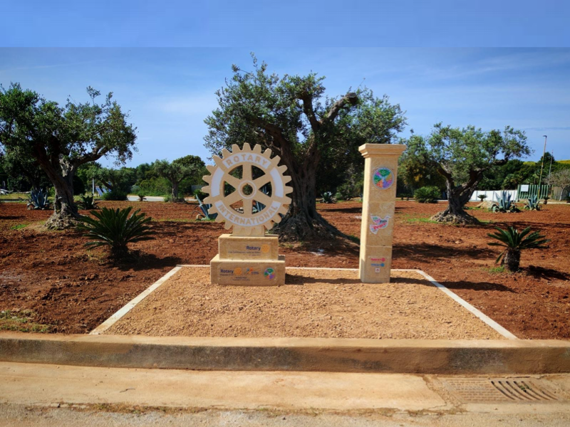 Immagine articolo: Selinunte, sarà inaugurata oggi la Stele per la Pace donata dal Rotary club Immagine articolo: Selinunte, sarà inaugurata oggi la Stele per la Pace donata dal Rotary club