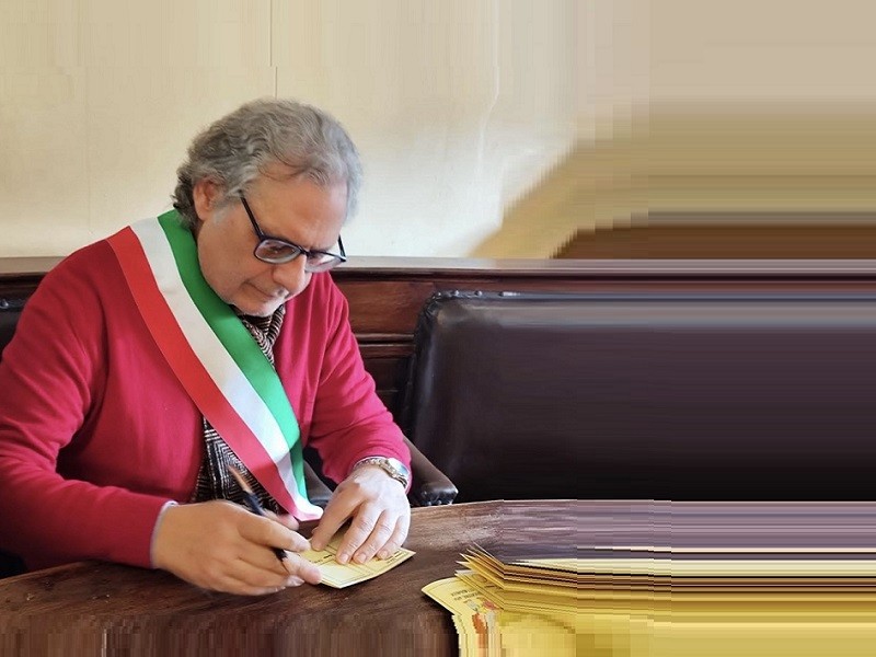 Immagine articolo: Forza Italia entra in giunta dopo dimissioni di Barresi? Lentini a lavoro per individuare nuovo Assessore Immagine articolo: Forza Italia entra in giunta dopo dimissioni di Barresi? Lentini a lavoro per individuare nuovo Assessore