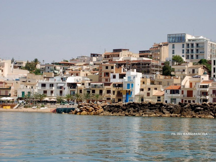 Immagine articolo: “Festival del Mare e del Gusto”, sabato conferenza stampa a Castelvetrano del Galp Flag “Il Sole e l'Azzurro – Tra Selinunte, Sciacca e Vigata” Immagine articolo: “Festival del Mare e del Gusto”, sabato conferenza stampa a Castelvetrano del Galp Flag “Il Sole e l'Azzurro – Tra Selinunte, Sciacca e Vigata”