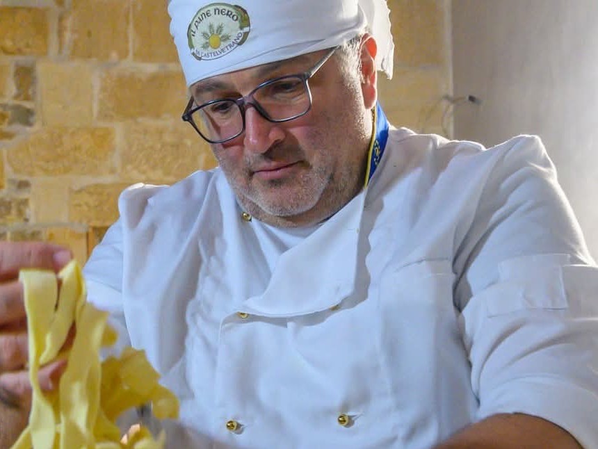 Immagine articolo: Chiusa Sclafani celebra la ciliegia, chef castelvetranese delizia tutti con la sua ricetta Immagine articolo: Chiusa Sclafani celebra la ciliegia, chef castelvetranese delizia tutti con la sua ricetta