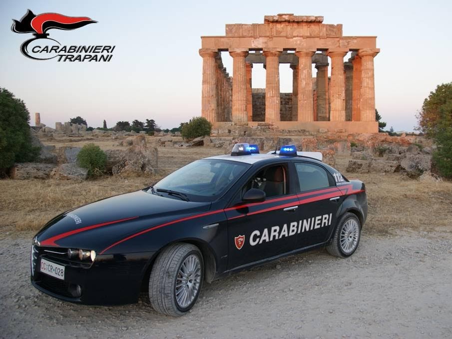 Immagine articolo: Castelvetrano, due partannesi rubano borsa e prelevano contanti da un postamat. Bloccati e denunciati dai Carabinieri Immagine articolo: Castelvetrano, due partannesi rubano borsa e prelevano contanti da un postamat. Bloccati e denunciati dai Carabinieri
