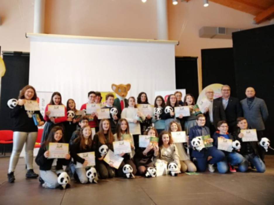 Immagine articolo: Partanna, la 1ª C della Scuola “A. di S. Aosta” tra gli otto vincitori della quinta edizione del concorso di scrittura creativa promosso da Conad 