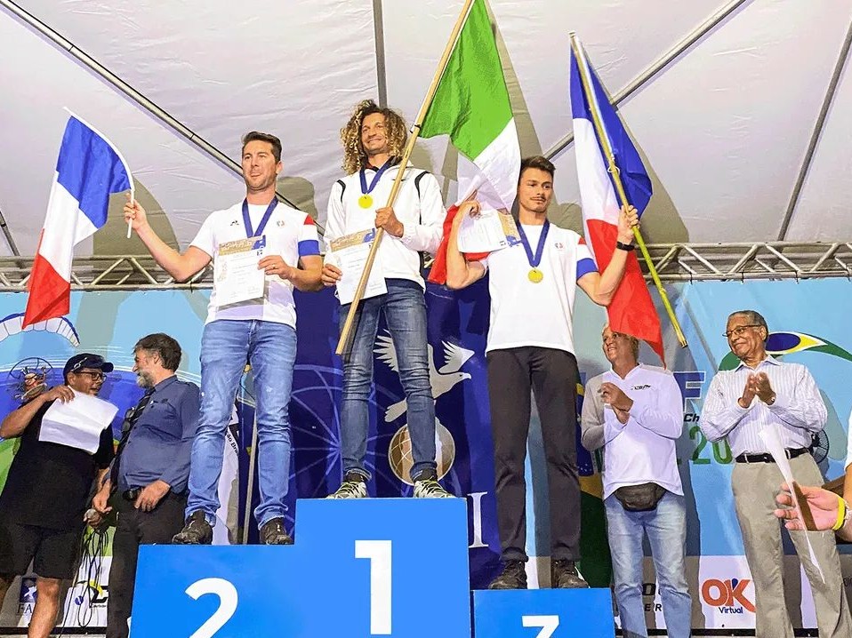 Immagine articolo: “Passione, adrenalina e mentalità”. Il campione del mondo di paramotore Pasquale Biondo racconta la sua impresa in Brasile