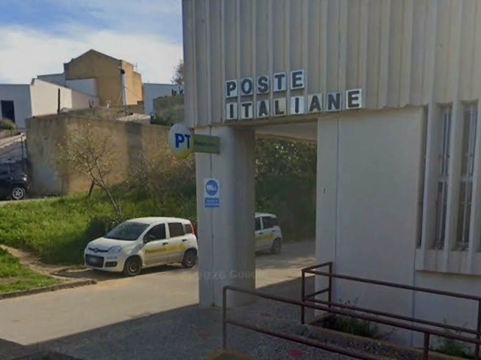 Immagine articolo: Partanna, fine anticipata dei lavori alle Poste. Li Vigni: “Un servizio essenziale per la comunità”