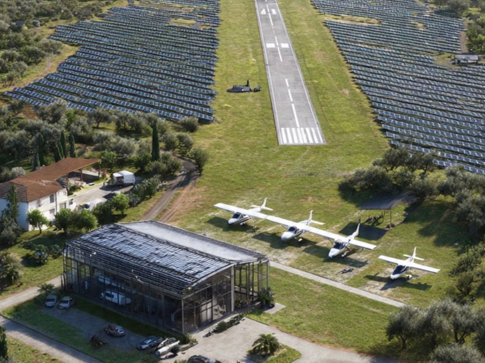 Immagine articolo: Ex aeroporto CVetrano. E se una parte venisse destinata ad aviosuperficie per velivoli leggeri? “Impatto economico per il territorio” Immagine articolo: Ex aeroporto CVetrano. E se una parte venisse destinata ad aviosuperficie per velivoli leggeri? “Impatto economico per il territorio”
