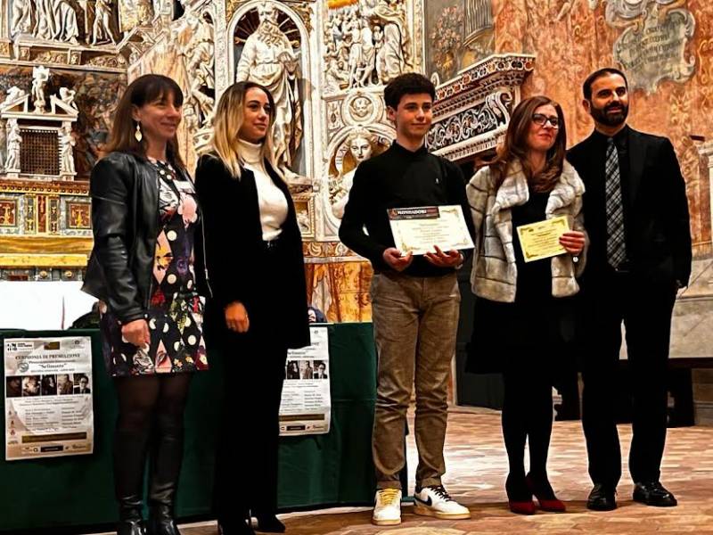 Immagine articolo: Premio Letterario Internazionale Selinunte. Premiati due alunni della Pardo