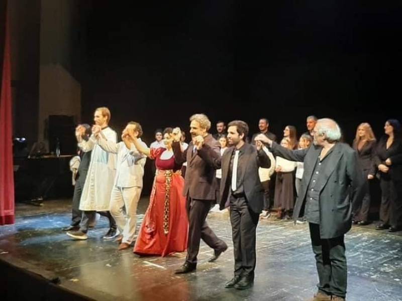 Immagine articolo: Teatro Selinus di Castelvetrano, buona la “prima”. Successo di pubblico per l’opera “Tosca” di Puccini 