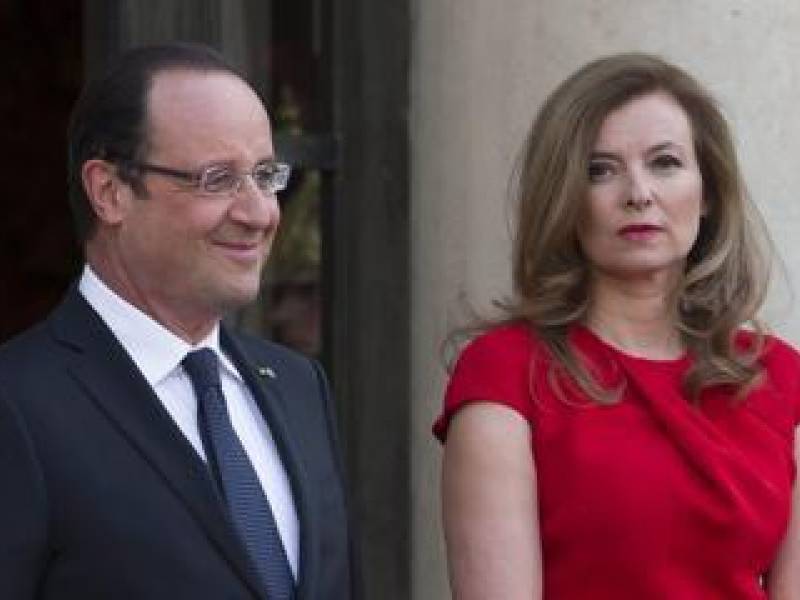 Immagine articolo: Le "stimolazioni" del potere. Hollande l'ultimo caso