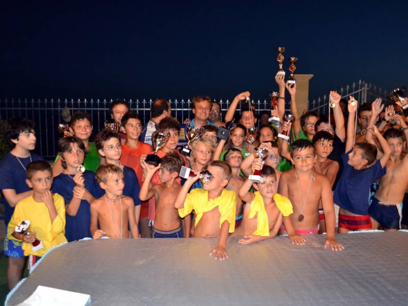 Immagine articolo: Terminato il torneo di calcetto alla "Playa". Presente il Sindaco alla premiazione