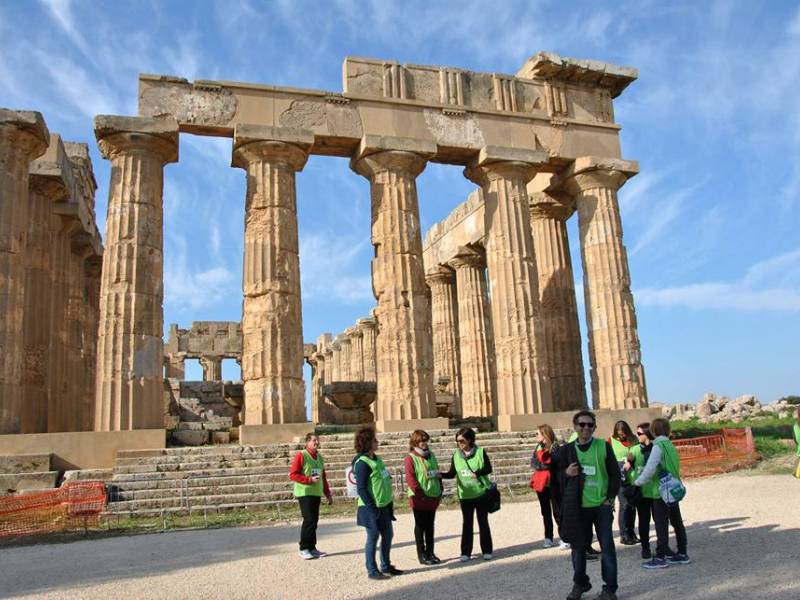 Immagine articolo: Un supermanager per il Parco Archeologico di Selinunte? Stipendio massimo da 240 mila Euro. Crocetta annuncia riforma