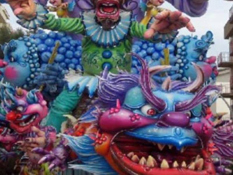 Immagine articolo: Carnevale a Sciacca: salta anche l'edizione 2013. La Regione non ha fondi