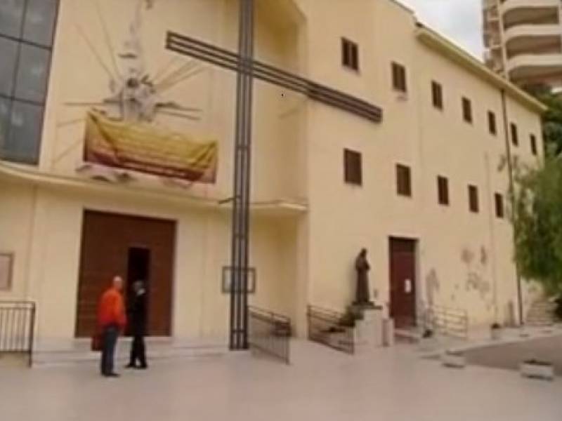 Immagine articolo: Sciacca, giovani danneggiano chiesa dei Cappuccini e fanno sesso davanti a statua di Padre Pio