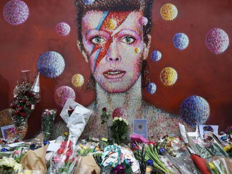 Immagine articolo: Ricordando il mito David Bowie. Storia di un musicista che rimarrà nella storia