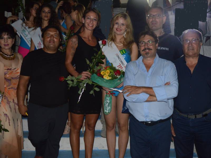 Immagine articolo: Selinunte, Viktorie Zeliskova eletta “Miss Modella” 2016 allo Yachting Club